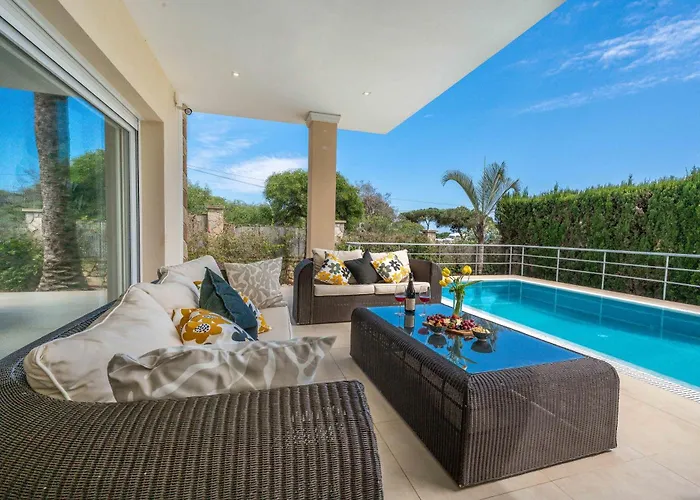Beachfront With Sea Views & Private Pool ヴィラ マルベーリャ