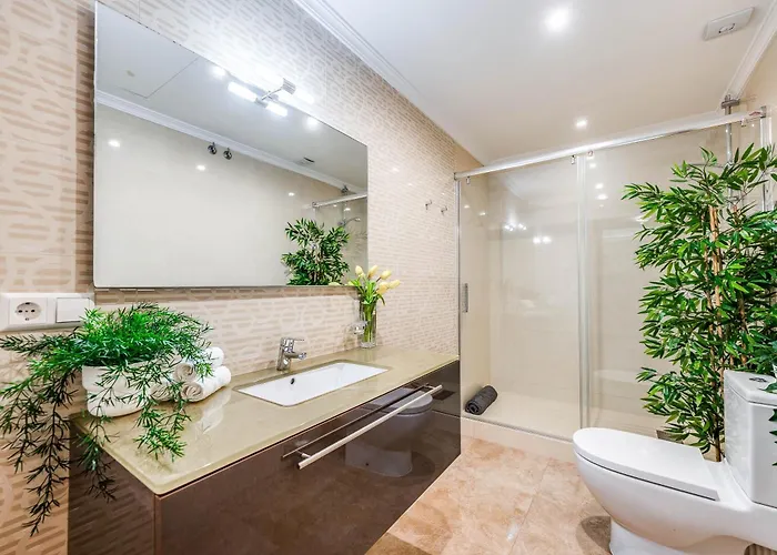 Beachfront With Sea Views & Private Pool Marbellac