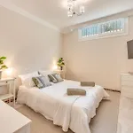 Beachfront With Sea Views & Private Pool فيلة ماربيا